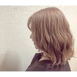 ミディアム カラー ヘアアレンジ 髪質改善サロン🍃 AIRI のヘアスタイル