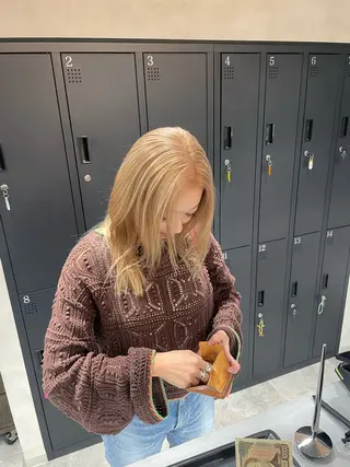 カラー 暖色/ハイトーン/ カラー/HBLのヘアスタイル