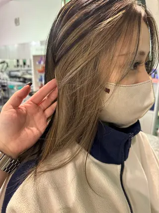カラー 町田 里奈のヘアスタイル