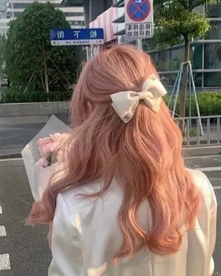 セミロング ヘアアレンジ デザインカラー/経堂 / sana🌱のヘアスタイル