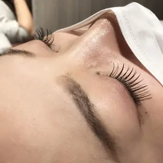 マツエク・マツパ 桜 成美のエステ・リラクイメージ