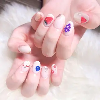 ネイル ハニ！ .のネイルデザイン