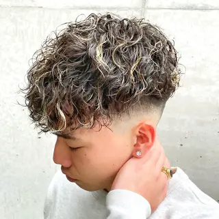 カラー メンズ 松田 潤平／メンズ特化のヘアスタイル