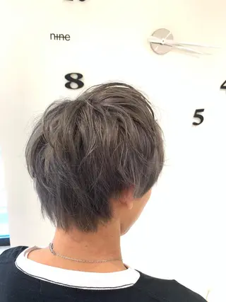 ショート カラー メンズ 松吉 純平のヘアスタイル