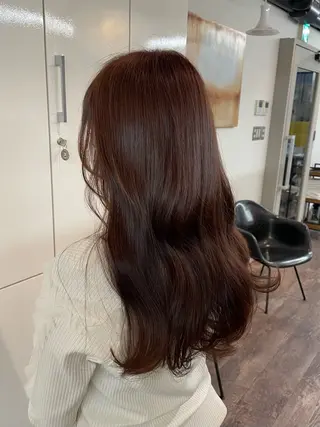 ロング CYAN by artefice所属・安達 萌花のヘアスタイル