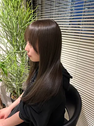 セミロング カラー カラー指名No.1✨ 星野六三四のヘアスタイル