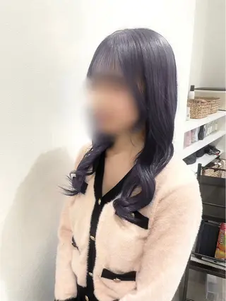 セミロング 透明感カラー🦋艶髪 イヴカ💙のヘアスタイル
