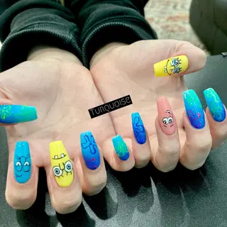 ネイル Turquoise所属・関内駅1分個室サロン 💅🏼ターコイズのネイルデザイン