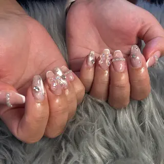 ネイル NAIL&SPA PーBOX所属・齋藤 璃愛のネイルデザイン