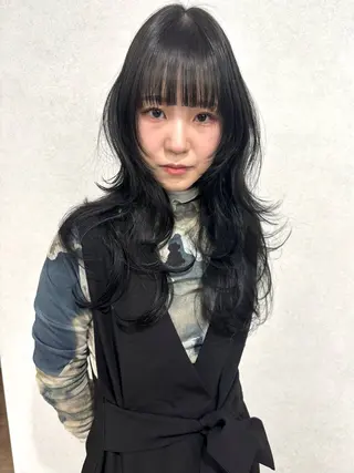 ロング 流行りのレイヤーカッ ト得意💖akariのヘアスタイル