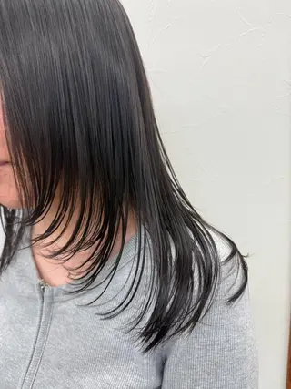 セミロング 🎀うる艶モテ髪🎀 透明感/ユナのヘアスタイル