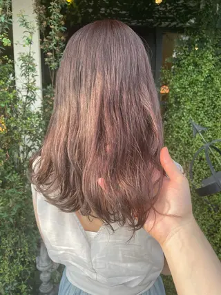 セミロング カラー アオキ リノのヘアスタイル