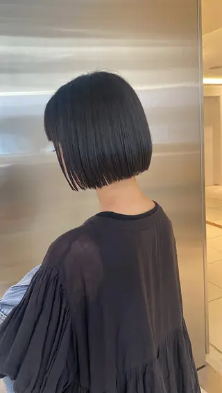 ショート カラー ハイライト、レイヤー カット/西梅田/中西のヘアスタイル