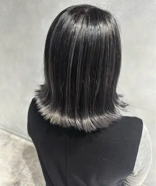 ミディアム カラー 唐澤 千尋のヘアスタイル