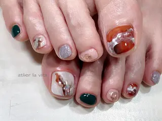 ネイル atelier la vita所属・lavita. mimuraのネイルデザイン