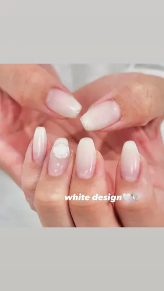 ネイル 🎀チーク/ちゅるん 🫧chisa🎀のネイルデザイン