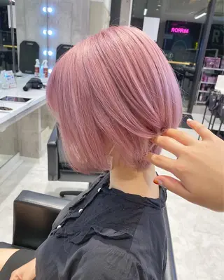 ショート ハイトーン×エクステ 💞くるみのヘアスタイル