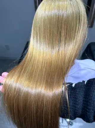 ロング 髪質改善特化🫧 梶川　歩哉のヘアスタイル