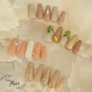 ネイル ❁⃘*。Petite fleur❁⃘*りさのネイルデザイン