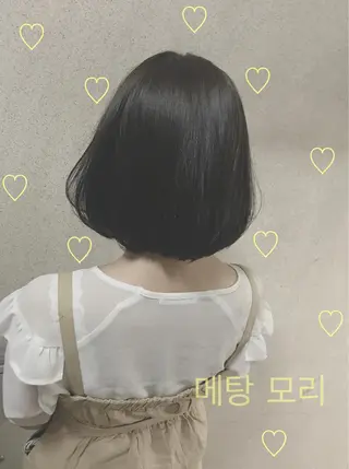 ショート カラー コマツリサ ROCCO eastのヘアスタイル