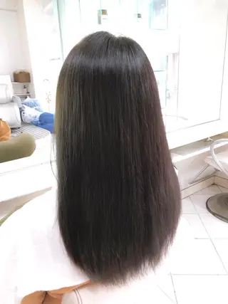 セミロング カラー 保住 亮太のヘアスタイル