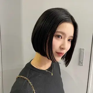 ショート aoi/暖色カラー/ プツッとボブ🎀のヘアスタイル