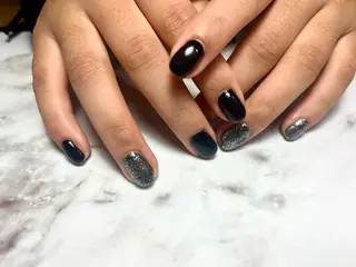 ネイル NAILS&EYES LAX所属・LAX 尼崎店のネイルデザイン