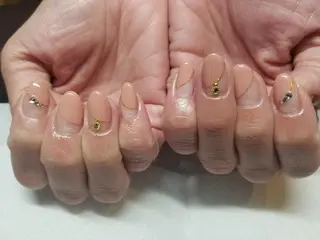 ネイル joie ange難波店所属・田邊 早也香のネイルデザイン