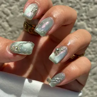 ネイル MiRanda Nail所属・MiRanda 保坂 舞のネイルデザイン