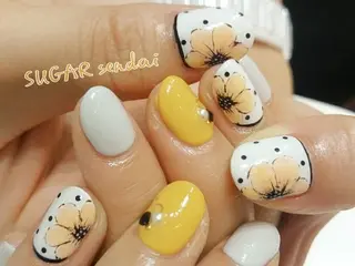 ネイル SUGAR sendai Nail所属・鈴木 ゆかりのネイルデザイン