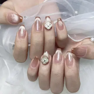 ネイル Aurum nailのネイルデザイン