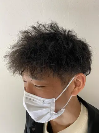 ミディアム パーマ メンズ 柳澤 和也のヘアスタイル