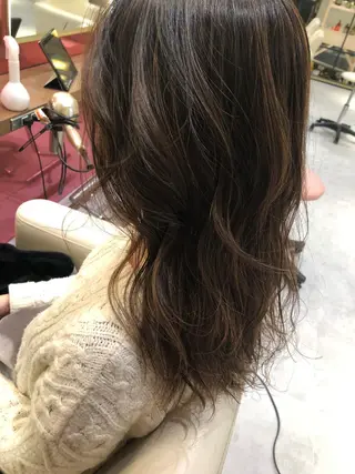 ロング パーマ 河井 史織のヘアスタイル