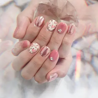 ミディアム カラー ネイル マツエク・マツパ 💎ビューティサロン 湘南　RIRAN💎のネイルデザイン