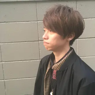 ミディアム カラー メンズ しのはら まどかのヘアスタイル