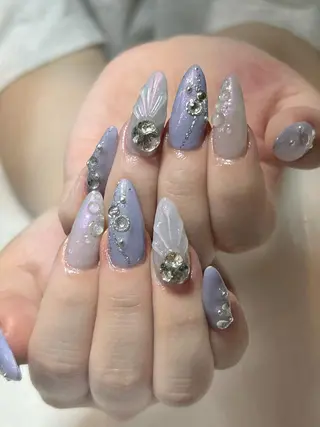 ネイル VIVIAN リサのネイルデザイン