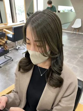 ロング カラー kakko所属・(kakko) ayumiのヘアスタイル