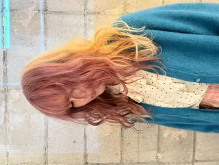 ロング カラー Haco＋所属・ウルフ/レイヤー Miinaのヘアスタイル