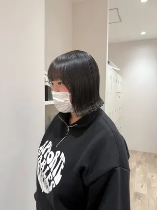 ショート RosierBlue 工藤のヘアスタイル