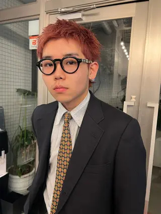 カラー メンズ ナガミ ショウのヘアスタイル