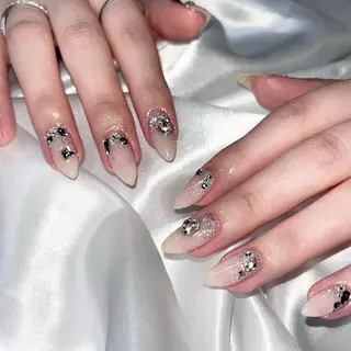 ネイル Dreamin'所属・Dreamin' NAOのネイルデザイン