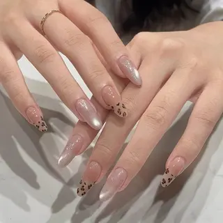 ネイル J&C Nail Salon吉祥寺所属・YU KIのネイルデザイン