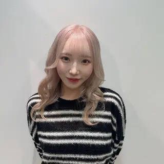 ミディアム サロウィン新宿三丁目East所属・💕冬モテ×上品色気 モテヘア💕山田航介のヘアスタイル