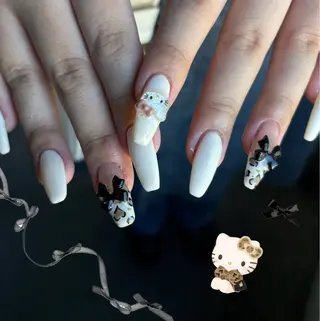 ネイル AYANO / BINELのネイルデザイン