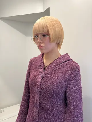 ショート カラー laff 新宿所属・ボブ/ケアパーマ/ レイヤー/縮毛矯正のヘアスタイル