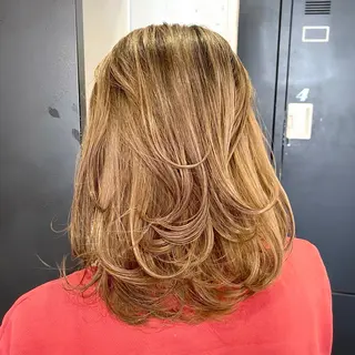 ミディアム カラー ヘアアレンジ アンドウ ユウ/ レイヤーカット/韓国のヘアスタイル