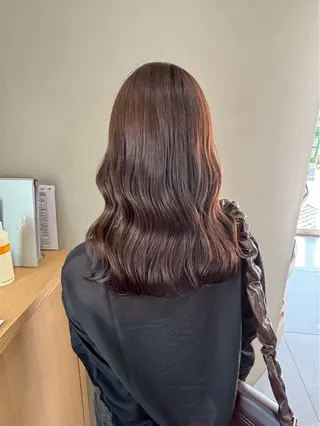 カラー 衛藤 優希のヘアスタイル