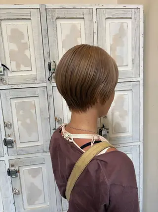 ショート 中村 潤菜のヘアスタイル