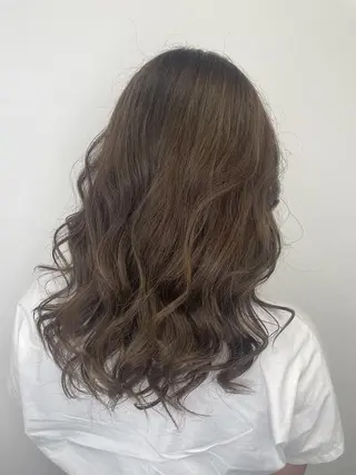 ミディアム リルフェアリー 磐田店のヘアスタイル
