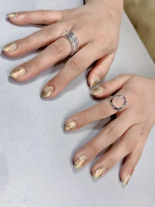 ネイル iiloo aromaworksのネイルデザイン